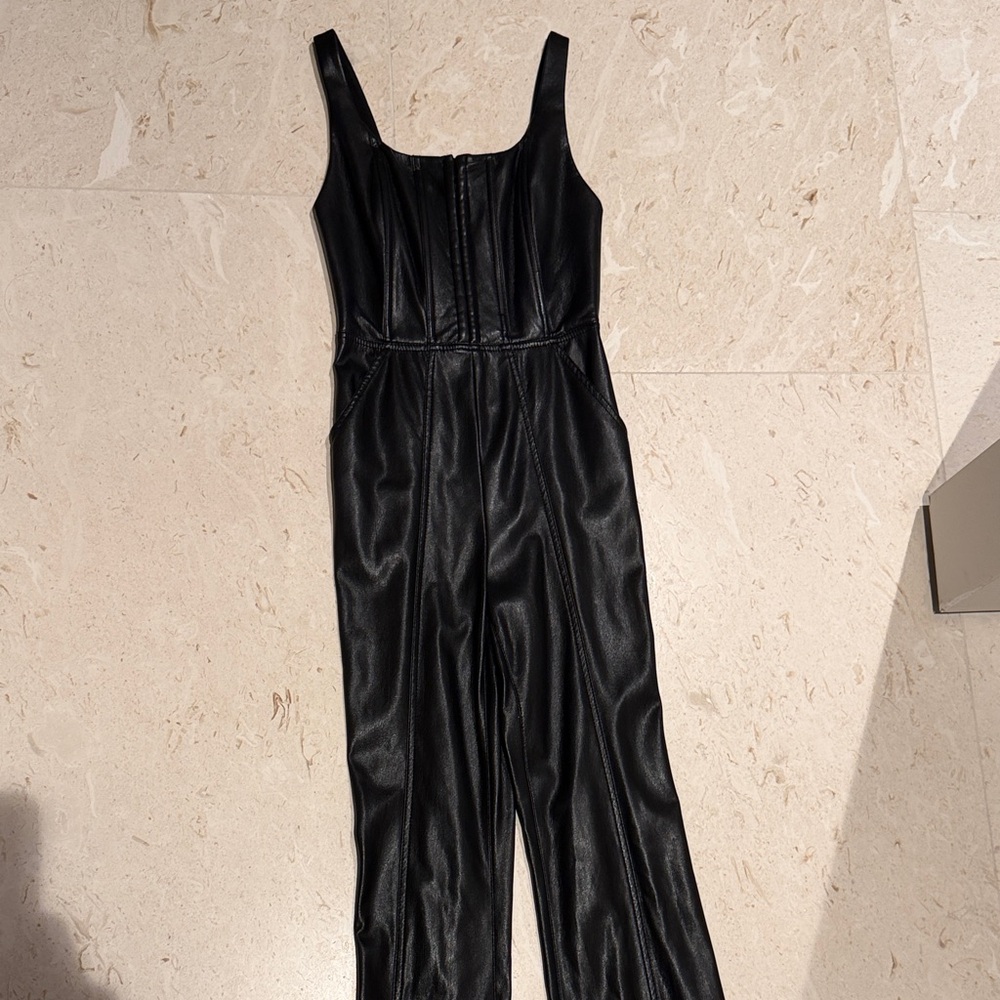 Alice + Olivia Elegant Black Jumpsuit